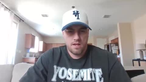 Snapshot of soft0ne chatting on March 27, 2026, 5:01 pm soft0ne online show from March 27, 2026, 5:01 pm