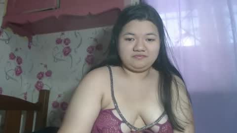 Snapshot of soft_angie chatting on November 22, 2025, 3:27 am Angie online show from November 22, 2025, 3:27 am