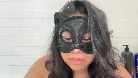 softandcreamyass online show from March 7, 2026, 5:37 am