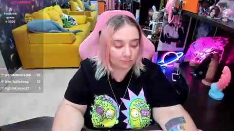 Snapshot of softie_sofy chatting on July 28, 2026, 11:17 am Sofie online show from July 28, 2026, 11:17 am