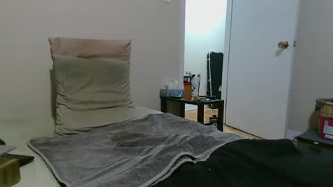 Snapshot of softiesex chatting on June 25, 2026, 1:38 am SUB online show from June 25, 2026, 1:38 am
