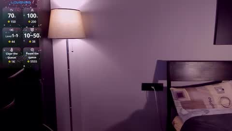 Snapshot of softt_kitty chatting on November 6, 2025, 6:42 pm Emily online show from November 6, 2025, 6:42 pm