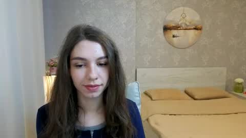 Kelly online show from June 1, 2026, 1:13 pm
