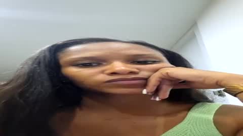 Snapshot of sofynovoa chatting on July 20, 2026, 3:32 am online show from July 20, 2026, 3:32 am