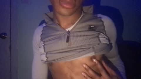 Snapshot of solaceeve chatting on December 7, 2024, 5:37 am SolaceEve online show from December 7, 2024, 5:37 am