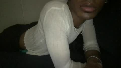 Snapshot of solaceeve chatting on September 14, 2025, 12:59 pm SolaceEve online show from September 14, 2025, 12:59 pm