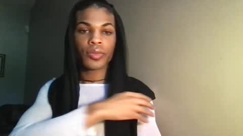 Snapshot of solaceeve chatting on October 22, 2025, 5:02 pm SolaceEve online show from October 22, 2025, 5:02 pm