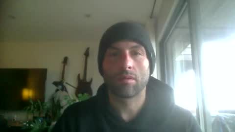 Snapshot of solarpwredlove chatting on December 16, 2025, 7:19 pm solarpwredlove online show from December 16, 2025, 7:19 pm