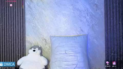 Sol  online show from October 14, 2025, 7:25 pm