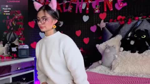 Sol  online show from February 18, 2026, 8:05 pm