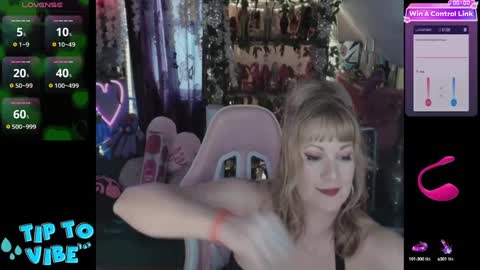 solesticia online show from February 27, 2025, 9:47 pm