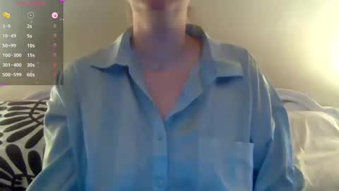 solesticia online show from October 20, 2025, 12:16 pm