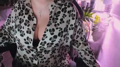 Gaby Solis online show from July 24, 2026, 7:56 pm