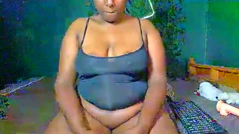 Solly bunny online show from May 3, 2026, 12:16 am