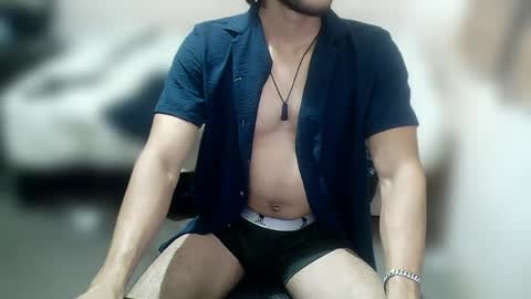 Snapshot of solosoyspidey chatting on July 14, 2026, 3:11 am solosoyspidey online show from July 14, 2026, 3:11 am