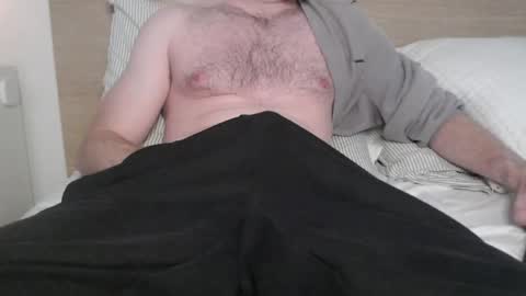 Snapshot of someone007980 chatting on May 8, 2026, 2:33 pm Someone007980 online show from May 8, 2026, 2:33 pm