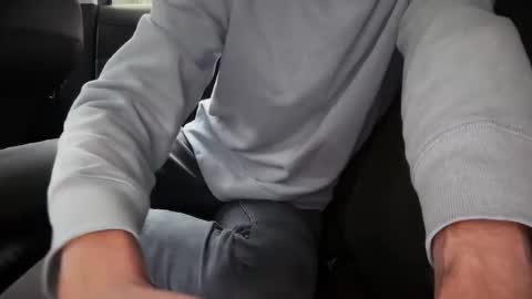 Snapshot of sondages chatting on October 29, 2025, 8:16 am Sondages online show from October 29, 2025, 8:16 am