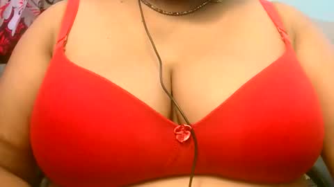 soni88888 online show from September 17, 2025, 11:45 am