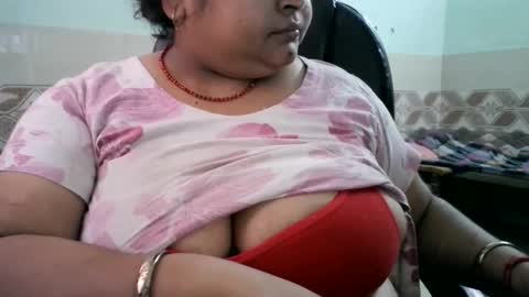 soni88888 online show from May 15, 2026, 4:52 am