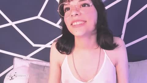 Snapshot of soni_ponwoo23 chatting on March 12, 2026, 10:43 am Soniiiiii online show from March 12, 2026, 10:43 am