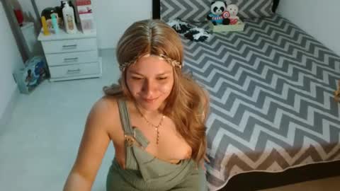 Snapshot of soniafuckboobs chatting on October 27, 2025, 11:20 pm soniafuckboobs online show from October 27, 2025, 11:20 pm
