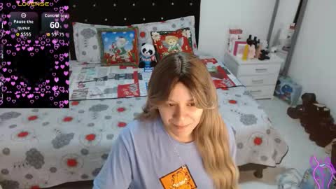 Snapshot of soniafuckboobs chatting on December 17, 2025, 12:22 pm soniafuckboobs online show from December 17, 2025, 12:22 pm