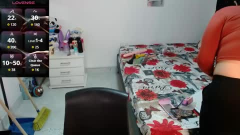sonialatin69 online show from June 10, 2026, 12:15 pm