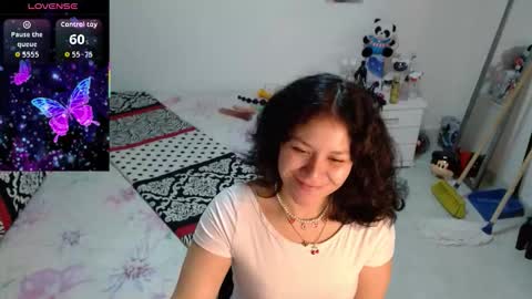 soniaplayboobs online show from February 12, 2026, 12:22 pm