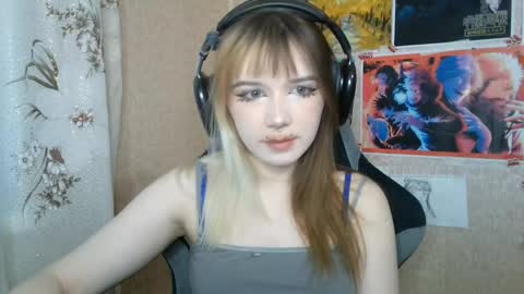 Mila online show from June 7, 2026, 3:05 pm