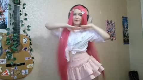 Mila online show from June 14, 2026, 2:08 pm