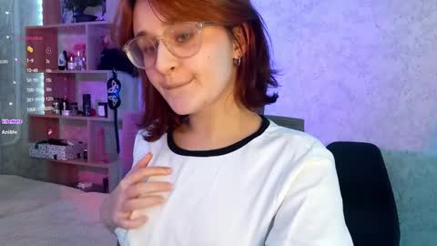 Snapshot of sonya_mikki chatting on March 5, 2025, 6:01 pm Sonya online show from March 5, 2025, 6:01 pm