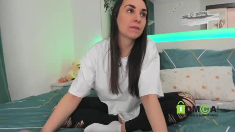 SonyaParadise online show from March 12, 2025, 7:46 am