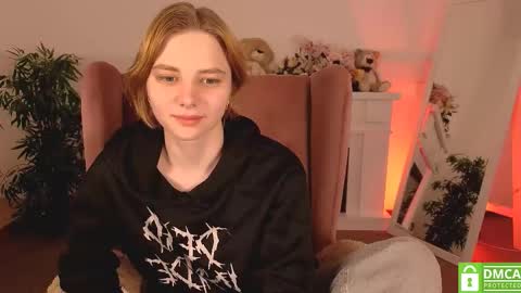 Litta online show from March 23, 2026, 1:09 am