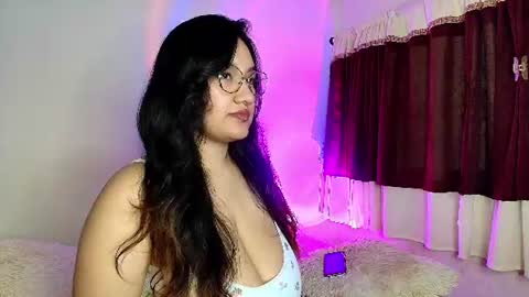 Snapshot of soph_antony chatting on August 10, 2026, 2:15 am soph_antony online show from August 10, 2026, 2:15 am