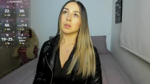 Snapshot of sophi_moreno chatting on May 30, 2026, 2:41 am Sofi online show from May 30, 2026, 2:41 am