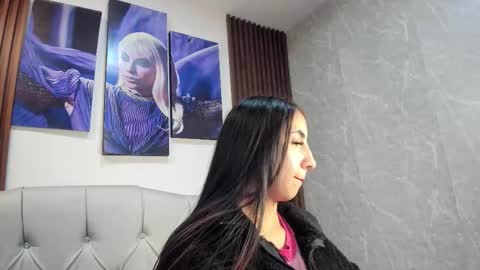 Snapshot of sophi_thaylorr chatting on October 8, 2025, 1:31 pm Sophi Thaylorr online show from October 8, 2025, 1:31 pm