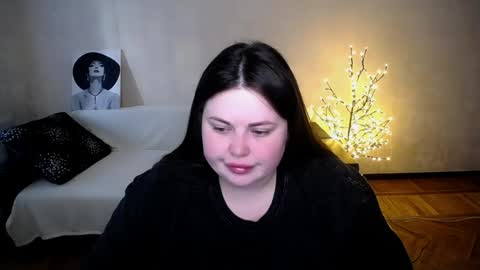 sophia__olsen online show from May 22, 2026, 5:36 am
