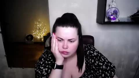 sophia__olsen online show from July 1, 2026, 6:04 am