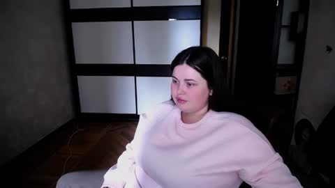 sophia__olsen online show from July 12, 2026, 9:11 am