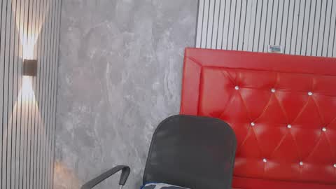 Snapshot of sophia__sweet1 chatting on May 13, 2026, 8:38 pm sophia__sweet1 online show from May 13, 2026, 8:38 pm