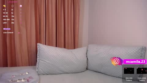 Snapshot of sophia_bones chatting on January 23, 2025, 1:08 am SophiI online show from January 23, 2025, 1:08 am