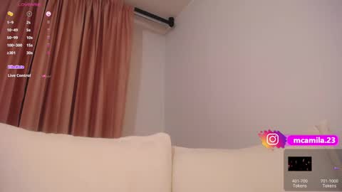 Snapshot of sophia_bones chatting on February 14, 2025, 10:25 pm SophiI online show from February 14, 2025, 10:25 pm