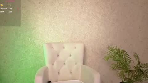 Sophia online show from March 6, 2025, 2:51 am