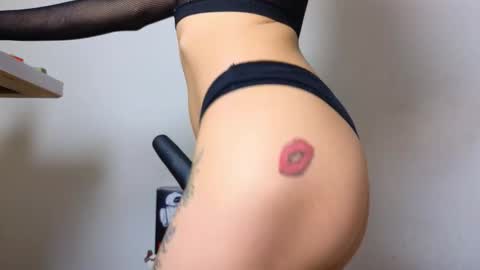 Sophia Grand online show from December 14, 2025, 5:35 am