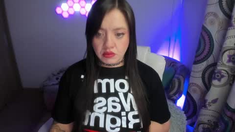 sophia_grants online show from April 28, 2026, 2:21 am