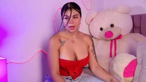 Sophia Carson online show from September 29, 2025, 11:20 pm