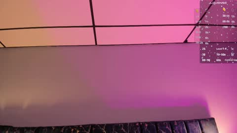 Snapshot of sophia_lemos chatting on September 14, 2025, 6:29 pm Sofia online show from September 14, 2025, 6:29 pm