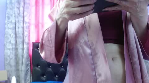     SOPHIA      online show from January 27, 2025, 8:17 pm