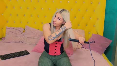 Snapshot of sophia_smith4146 chatting on November 10, 2025, 8:46 am sophia smith4146 online show from November 10, 2025, 8:46 am