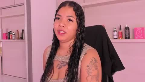 Snapshot of sophia_stonne chatting on June 19, 2026, 12:09 pm S O P H I A online show from June 19, 2026, 12:09 pm